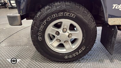 Lot 70 - 2003 LAND ROVER DEFENDER 90 TD5 COUNTY