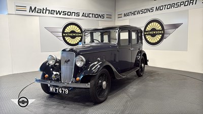 Lot 246 - 1935 AUSTIN 12