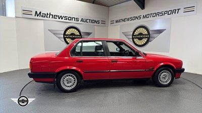 Lot 66 - 1990 BMW 320I SE