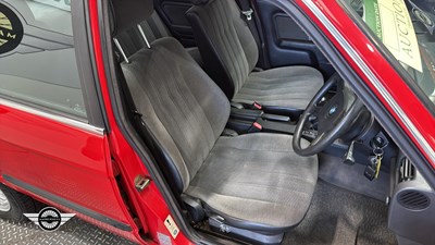 Lot 66 - 1990 BMW 320I SE