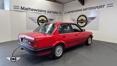 Lot 66 - 1990 BMW 320I SE