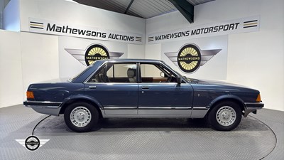 Lot 390 - 1985 FORD GRANADA GHIA X AUTO