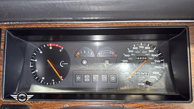 Lot 390 - 1985 FORD GRANADA GHIA X AUTO