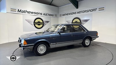 Lot 390 - 1985 FORD GRANADA GHIA X AUTO