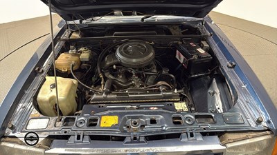 Lot 390 - 1985 FORD GRANADA GHIA X AUTO