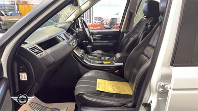 Lot 82 - 2010 LAND ROVER RANGE ROVER SP HSE TDV6 A