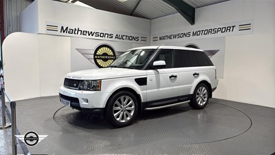 Lot 82 - 2010 LAND ROVER RANGE ROVER SP HSE TDV6 A