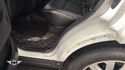 Lot 82 - 2010 LAND ROVER RANGE ROVER SP HSE TDV6 A