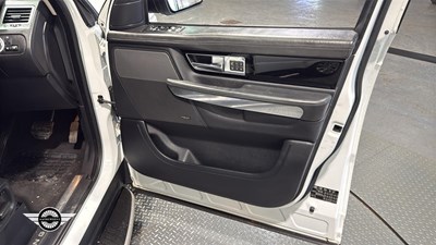 Lot 82 - 2010 LAND ROVER RANGE ROVER SP HSE TDV6 A