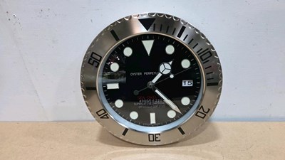 Lot 213 - ROLEX STYLE OYSTER PERPETUAL DATE, SILVER / BLACK WALL CLOCK