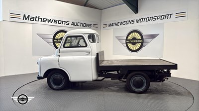 Lot 90 - 1959 BEDFORD
