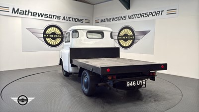 Lot 90 - 1959 BEDFORD