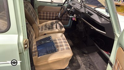 Lot 28 - 1981 RENAULT 4TL