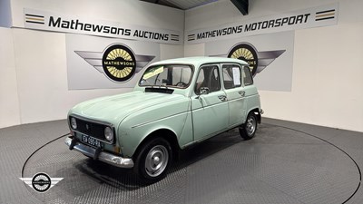 Lot 28 - 1981 RENAULT 4TL