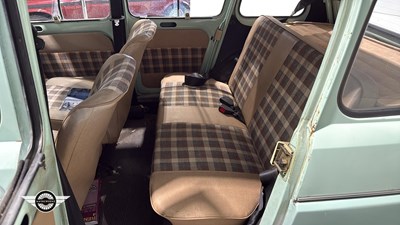 Lot 28 - 1981 RENAULT 4TL