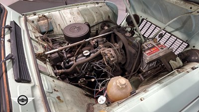 Lot 28 - 1981 RENAULT 4TL