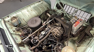 Lot 28 - 1981 RENAULT 4TL