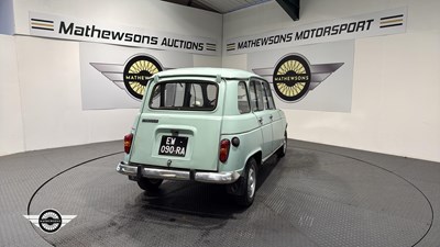 Lot 28 - 1981 RENAULT 4TL