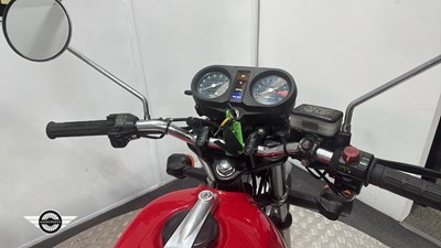 Lot 104 - 1979 HONDA CB400N