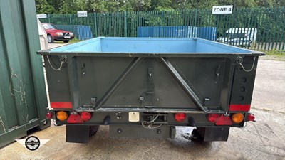 Lot 130 - PENMAN ENGINEERING EX-MILITARY TRAILER
