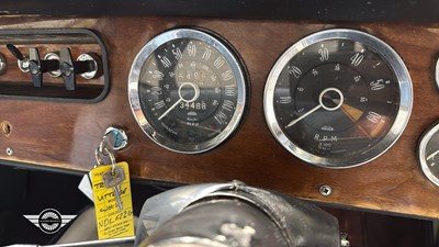 Lot 188 - 1969 TRIUMPH VITESSE