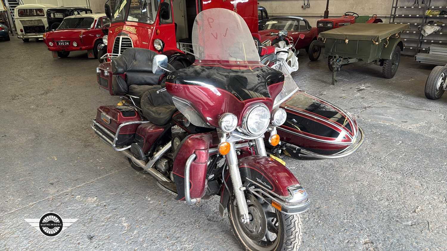 Lot 77 - 2001 HARLEY-DAVIDSON FLHTCUI