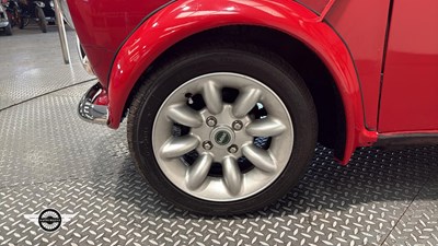 Lot 204 - 2000 ROVER MINI COOPER
