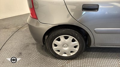 Lot 206 - 2004 ROVER 25 SI 84