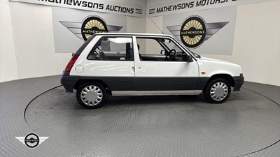 Lot 260 - 1994 RENAULT 5 CAMPUS PRIMA