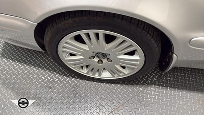 Lot 146 - 2005 VOLVO C70 T GT AUTO
