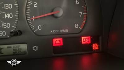 Lot 146 - 2005 VOLVO C70 T GT AUTO