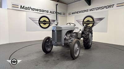 Lot 126 - 1952 FERGUSON TEF20