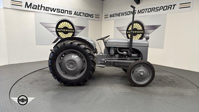 Lot 126 - 1952 FERGUSON TEF20