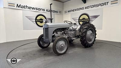 Lot 126 - 1952 FERGUSON TEF20