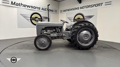 Lot 126 - 1952 FERGUSON TEF20