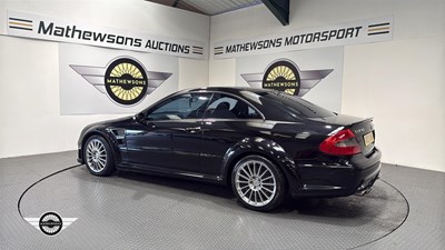 Lot 176 - 2003 MERCEDES CLK 240 AVANTGARDE