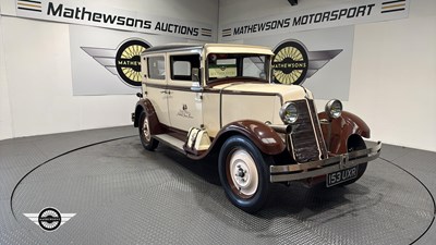 Lot 299 - 1931 RENAULT MODEL MONO 6 SALOON TYPE RY2