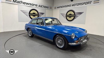 Lot 362 - 1970 MG C GT