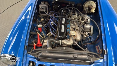 Lot 362 - 1970 MG C GT