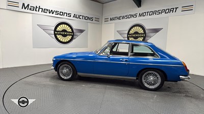 Lot 362 - 1970 MG C GT