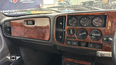 Lot 386 - 1989 SAAB 900 T 16 CONVERTIBLE A