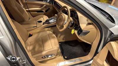 Lot 394 - 2009 PORSCHE PANAMERA S