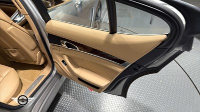 Lot 394 - 2009 PORSCHE PANAMERA S