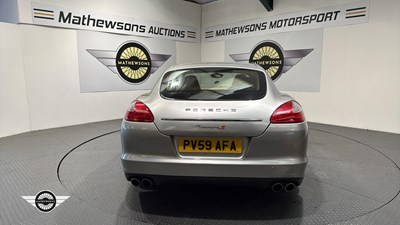 Lot 394 - 2009 PORSCHE PANAMERA S