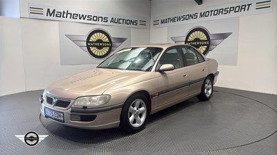 Lot 426 - 2000 VAUXHALL OMEGA ELITE V6 AUTO