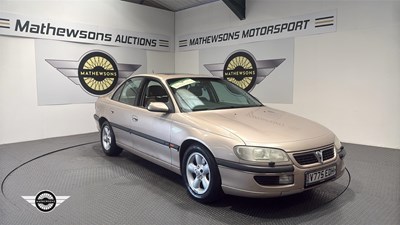 Lot 426 - 2000 VAUXHALL OMEGA ELITE V6 AUTO
