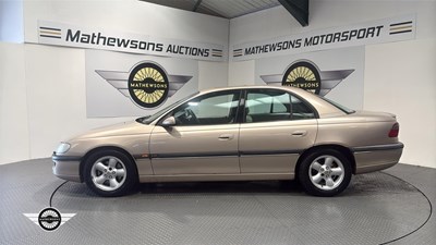 Lot 426 - 2000 VAUXHALL OMEGA ELITE V6 AUTO