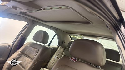 Lot 426 - 2000 VAUXHALL OMEGA ELITE V6 AUTO