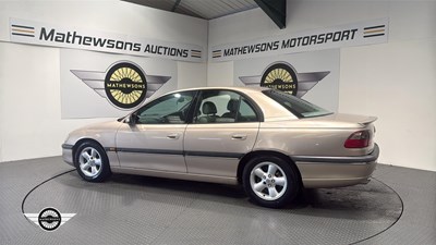 Lot 426 - 2000 VAUXHALL OMEGA ELITE V6 AUTO