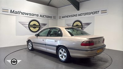 Lot 426 - 2000 VAUXHALL OMEGA ELITE V6 AUTO